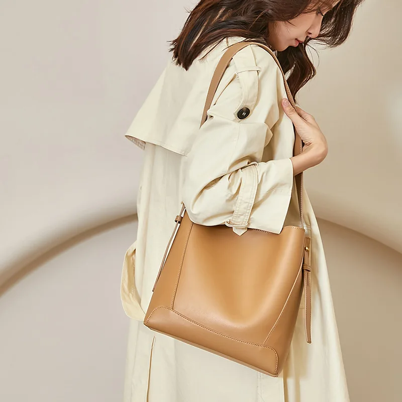 Женская сумка senior sense of commuting bucket bag 2023, новые модные кожаные женские сумки большой емкости через плечо на одно плечо Изображение 2