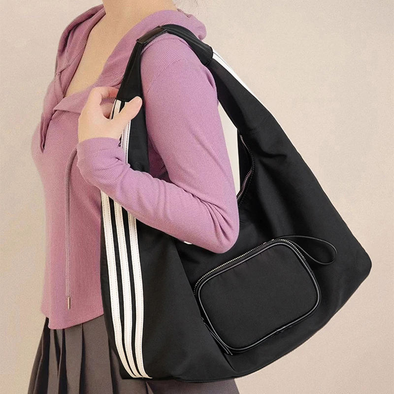 Облачная сумка, нейлоновая сумка-бутот, простая сумка для отдыха в спортивном стиле, сумка для фитнеса, студенческая большая сумка на одно плечо Изображение 1
